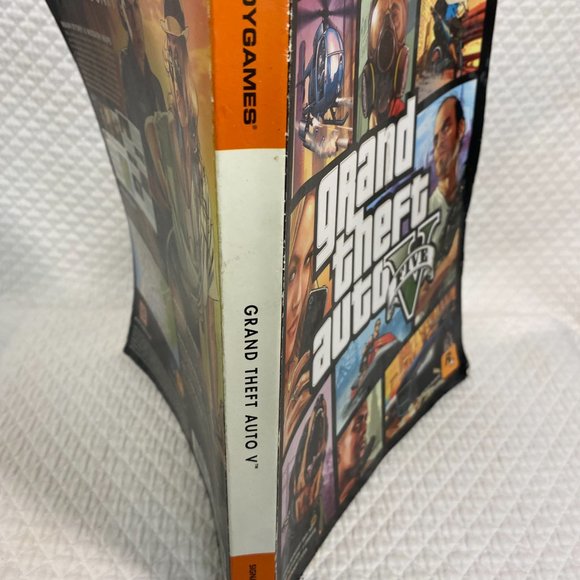 GRAND THEFT AUTO 5 Strategy Guide - Picture 11 of 13